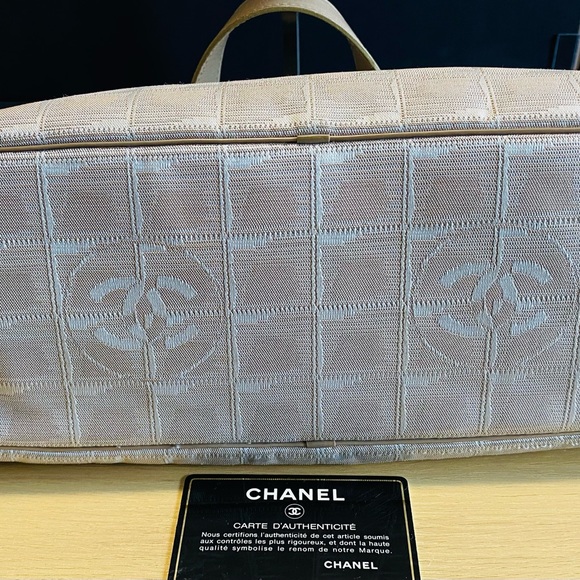 Chanel Vintage Travel Line Nylon Bowling Bag Authentic - Picture 13 of 17